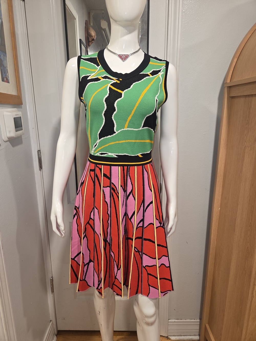 Diane Von Furstenberg Bold Colorful Dress - Red, Pink & Green Sz M